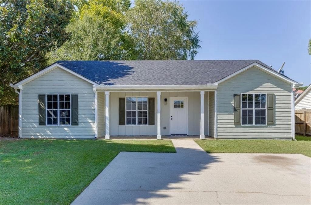 284 Courtyard Circle, Winder, GA 30680 — most recent listing photo