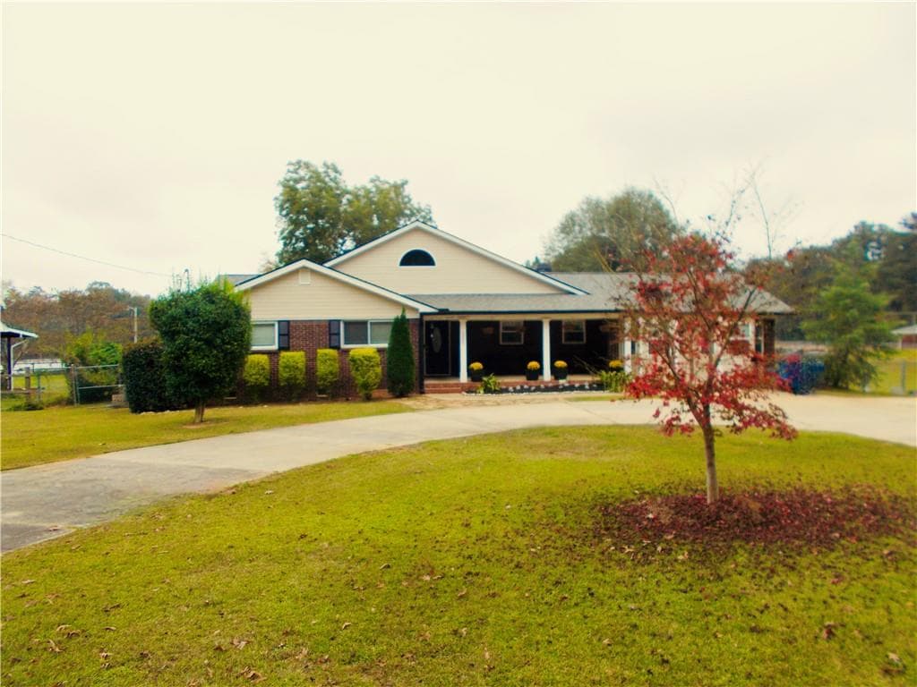 195 North Drive, Hampton, GA 30228 — most recent listing photo
