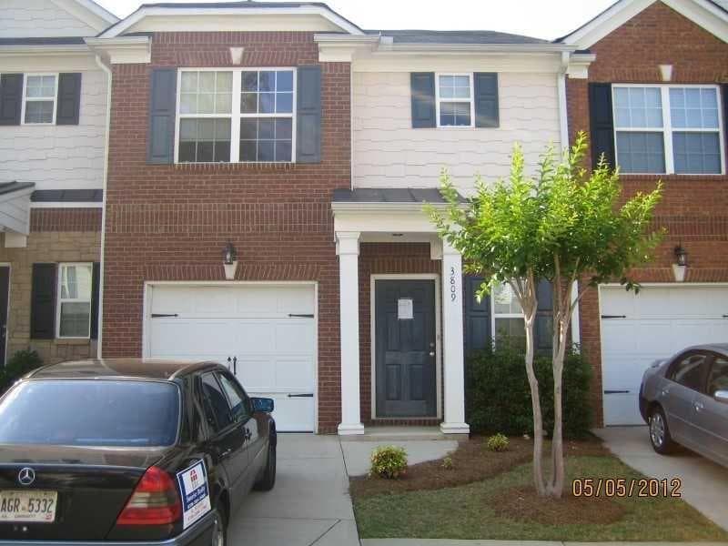 3 bedroom, 3 bathroom, 1,580 sq ft townhouse sold at 3809 THAYER Trace, Duluth, GA 30096