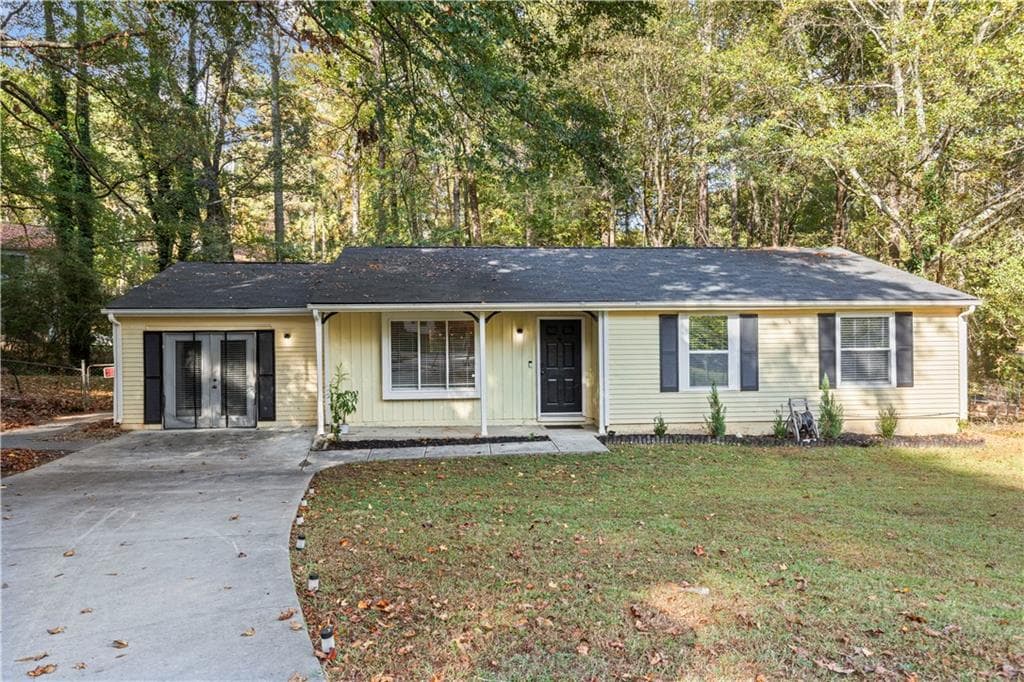 3 bedroom, 2 bathroom single family residence sold at 3286 Tasman Court, Lithonia, GA 30038