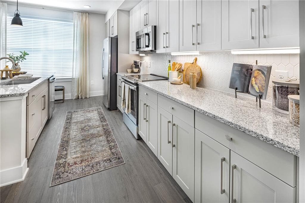2 bedroom, 2 bathroom, 1,244 sq ft apartment for rent at 4000 Findley Drive 4212, Flowery Branch, GA 30542 for $2,110 a month — photo 3