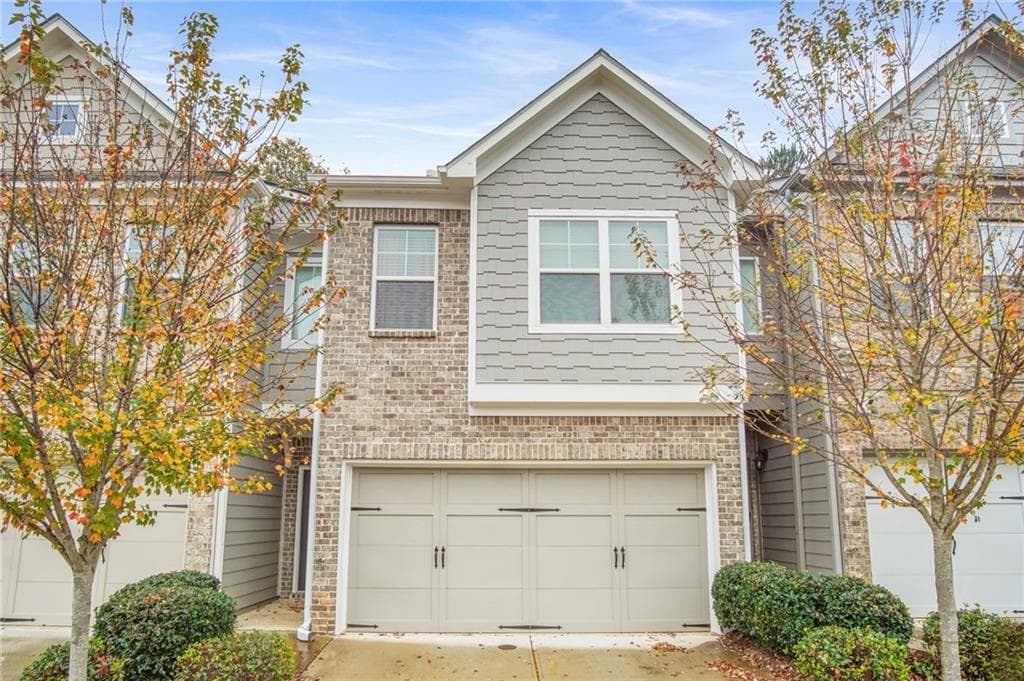 3 bedroom, 3 bathroom townhouse sold at 4429 Newfangle Road, Stone Mountain, GA 30083