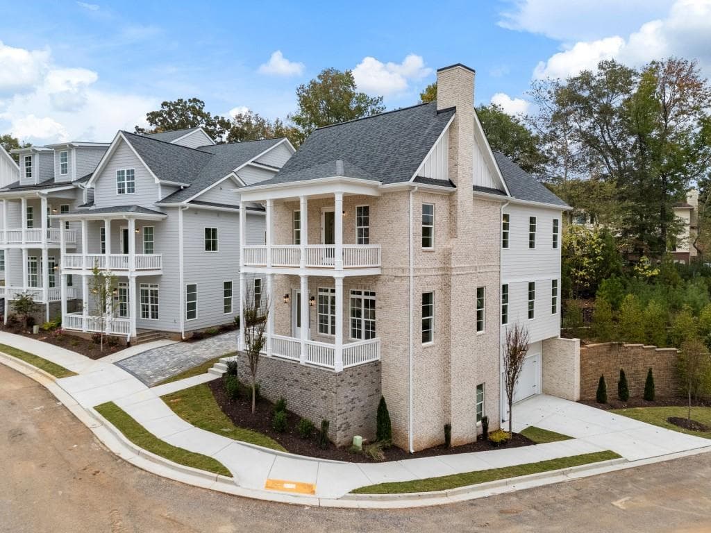 2120 Parkside Lane, Roswell, GA 30076 — most recent listing photo