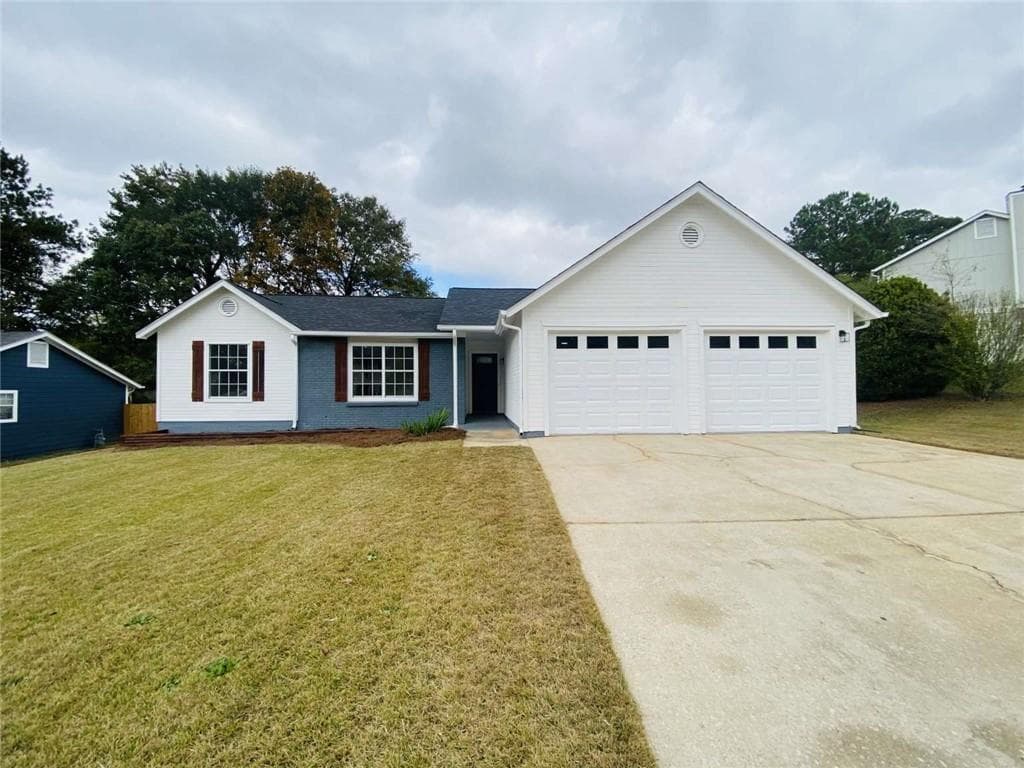 2344 Deep Shoals Circle, Decatur, GA 30034 — most recent listing photo