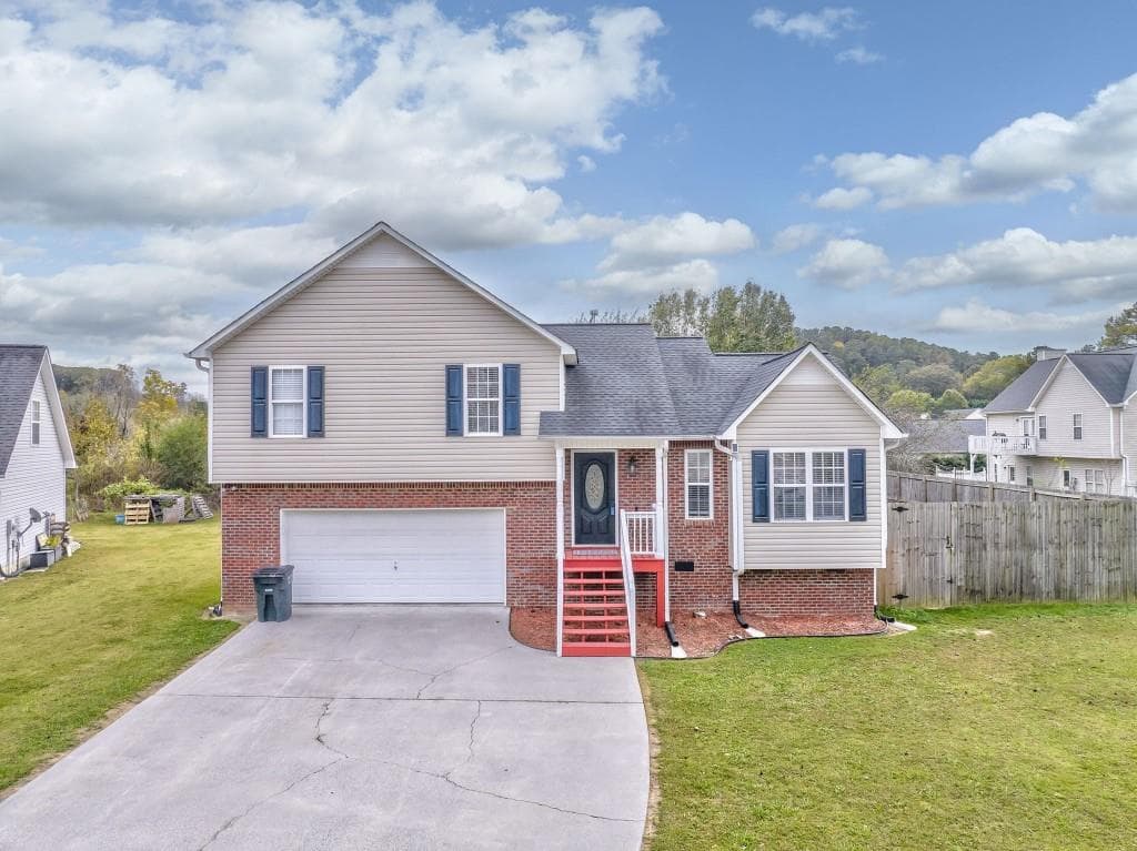 128 Summerfield Lane, Calhoun, GA 30701 — most recent listing photo