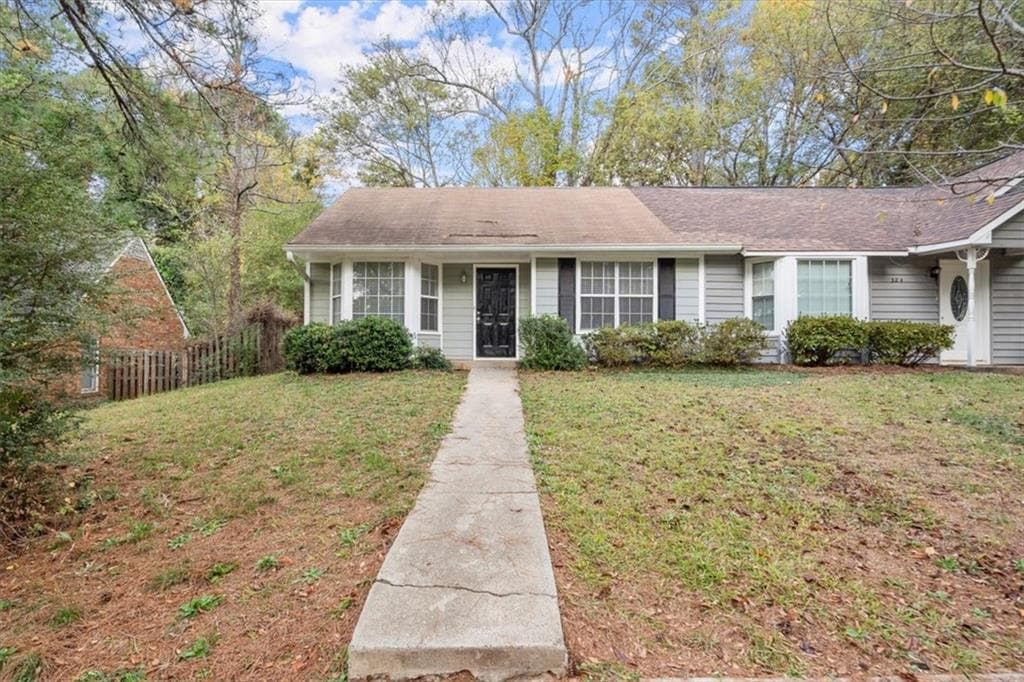 2 bedroom, 2 bathroom, 1,338 sq ft townhouse sold at 326 Farm Place Court, Woodstock, GA 30188