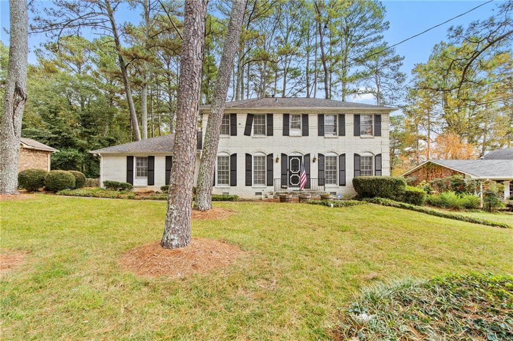 987 Flamecrest Drive, Stone Mountain, GA 30083 — most recent listing photo