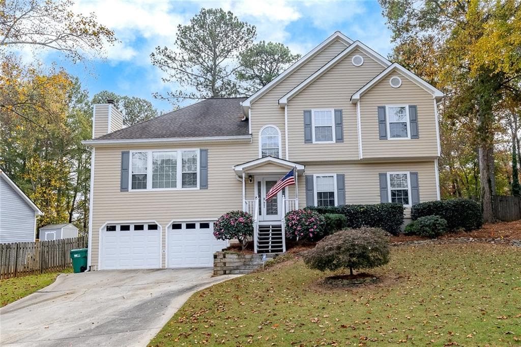 5 bedroom, 3 bathroom, 2,240 sq ft single family residence sold at 2045 Spicers Lane, Woodstock, GA 30189
