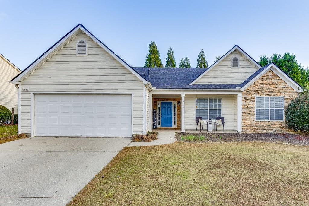 3 bedroom, 2 bathroom, 1,683 sq ft single family residence sold at 3159 Bradford Pear Drive, Buford, GA 30519