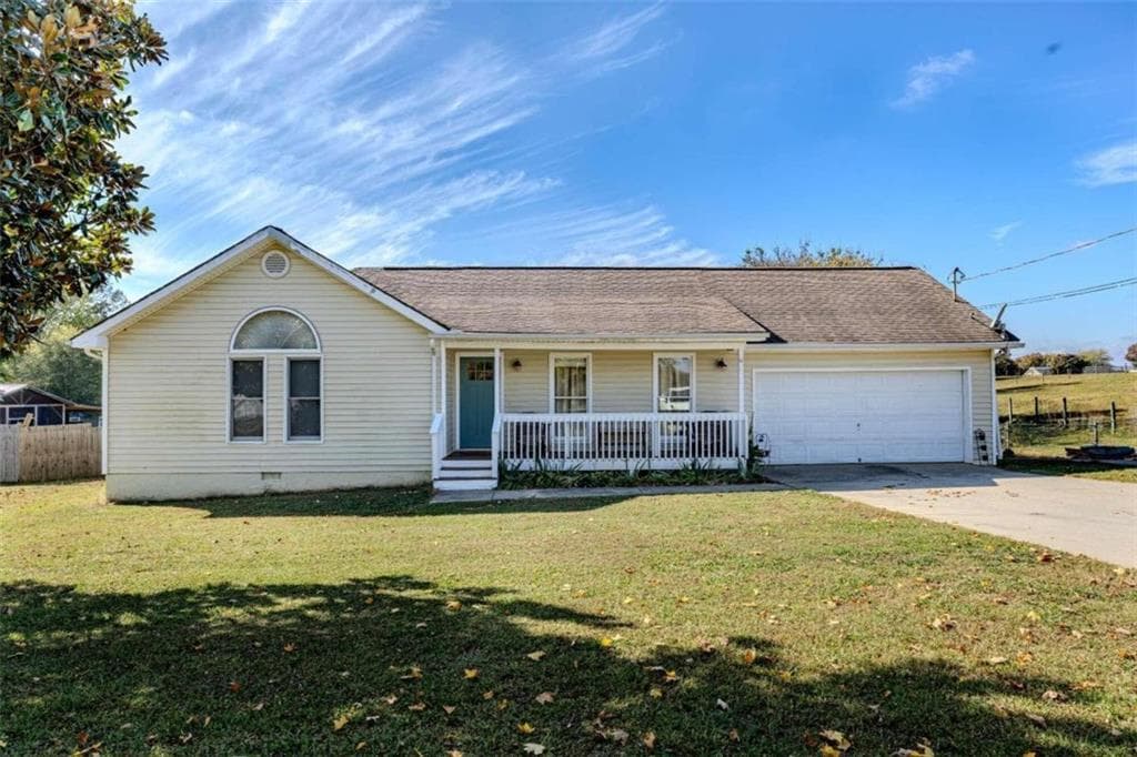 3 bedroom, 2 bathroom, 1,316 sq ft single family residence sold at 174 Triple D Drive, Adairsville, GA 30103