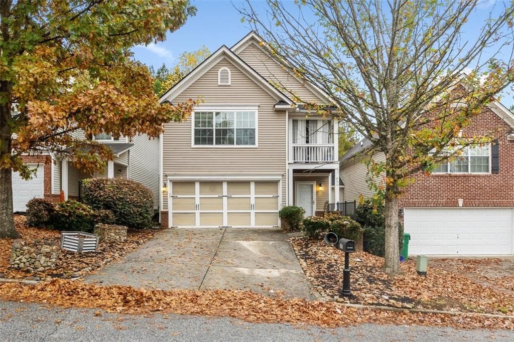 3 bedroom, 3 bathroom townhouse sold at 650 Lakes Circle, Lithonia, GA 30058