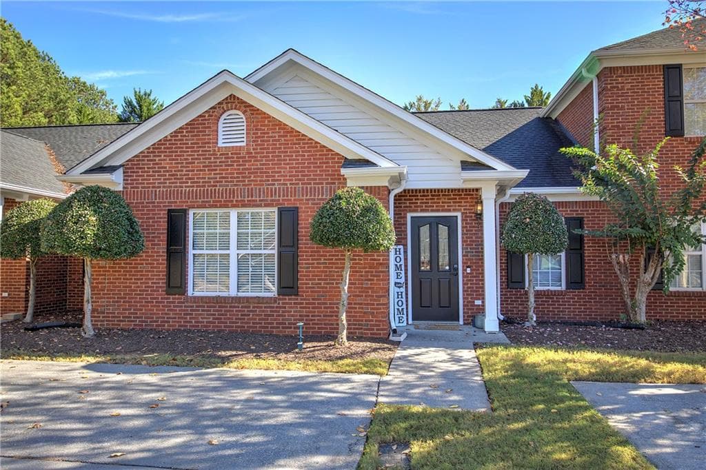 2 bedroom, 2 bathroom, 1,258 sq ft condominium sold at 620 Manor Way 620, Cartersville, GA 30120