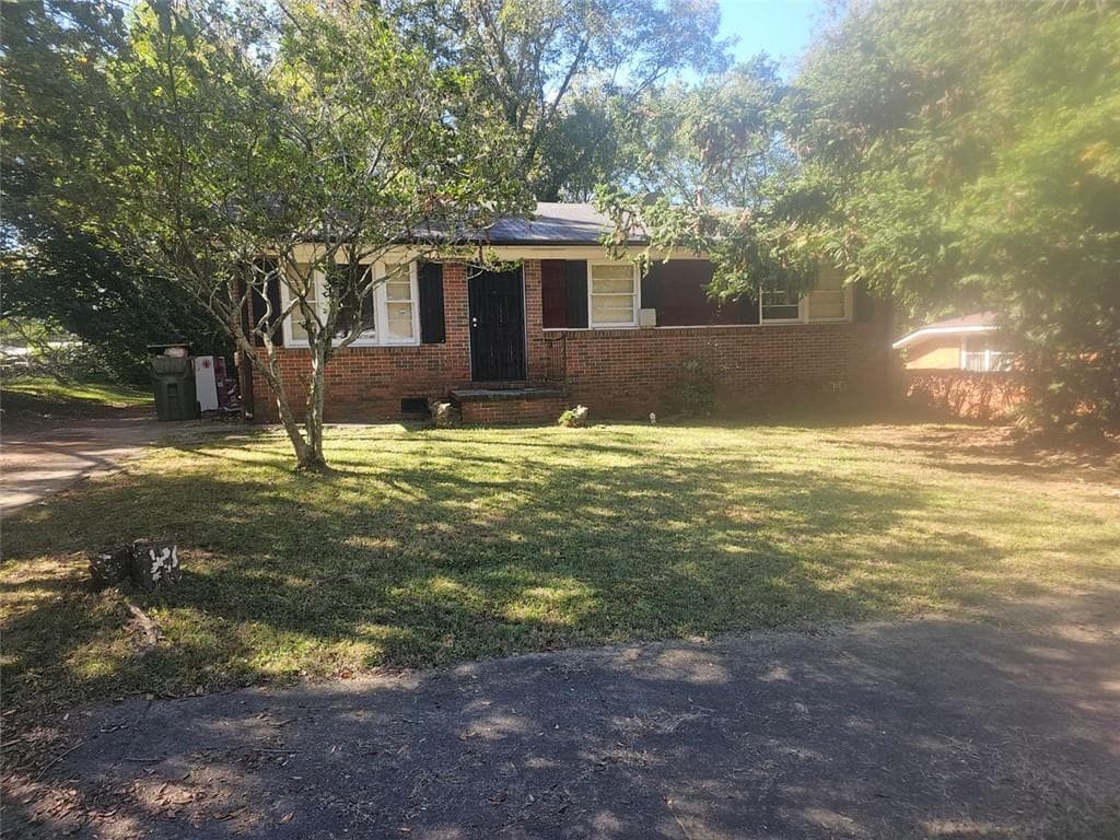 1935 AKRON Drive, Atlanta, GA 30315 — most recent listing photo