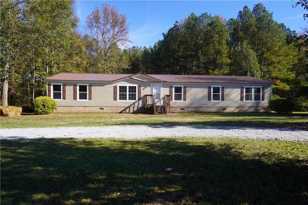 4 bedroom, 2 bathroom single family residence sold at 1359 Pine Valley Farm Road, Comer, GA 30629