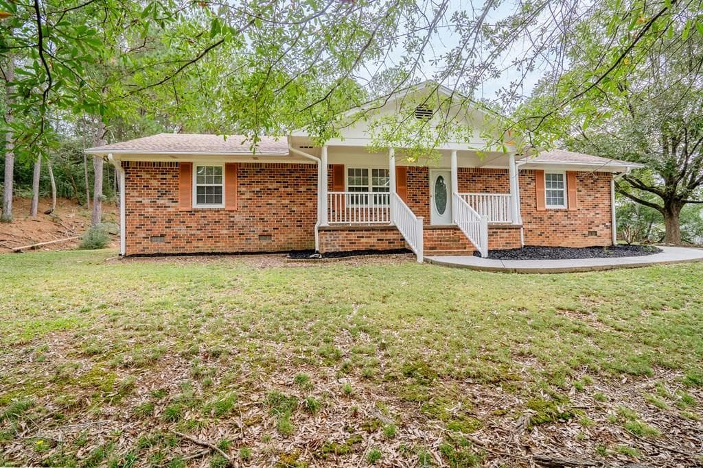 193 Viking Drive, Calhoun, GA 30701 — most recent listing photo