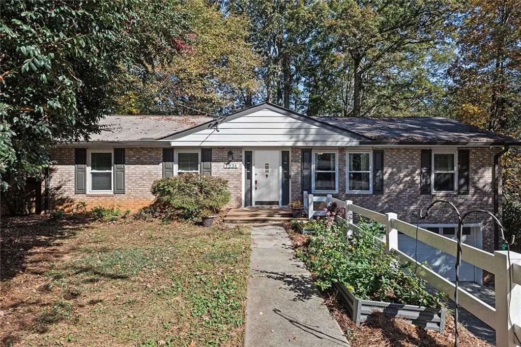 4 bedroom, 2 bathroom, 2,794 sq ft single family residence sold at 1231 Francine Court, Decatur, GA 30033