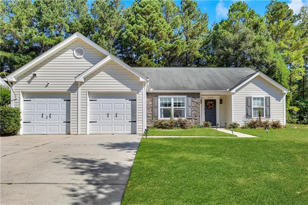 3 bedroom, 2 bathroom single family residence sold at 379 Red Maple Way, Dallas, GA 30157