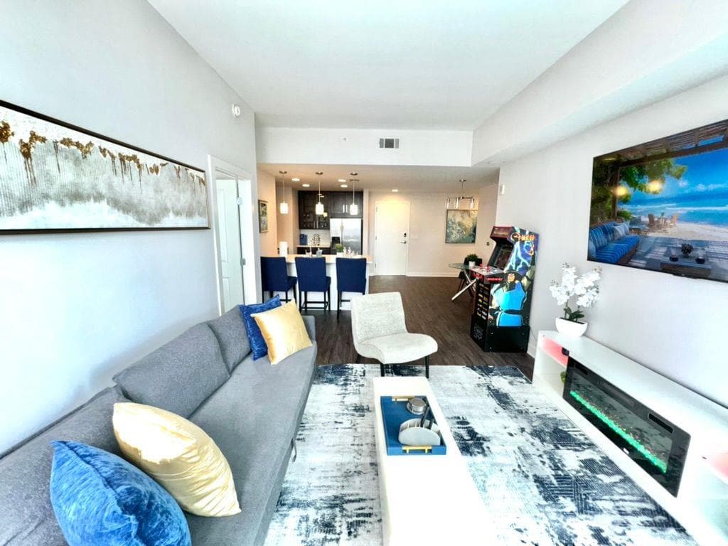 3 bedroom, 2 bathroom apartment for rent at 3382 Peachtree Road S08, Atlanta, GA 30326 for $5,860 a month
