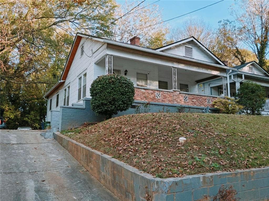 2 bedroom, 2 bathroom, 1,310 sq ft single family residence sold at 306 Dargan Place, Atlanta, GA 30310