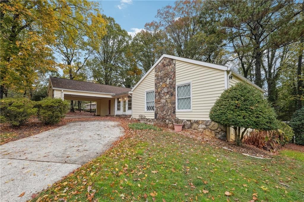 4 bedroom, 3 bathroom, 2,881 sq ft single family residence sold at 4720 Norman Drive, Kennesaw, GA 30144