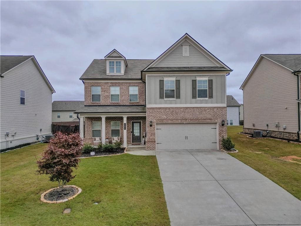 5 bedroom, 4 bathroom single family residence sold at 121 Mitchem Creek Drive, Loganville, GA 30052