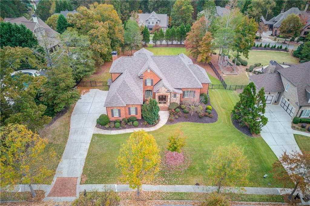 5 bedroom, 5 bathroom single family residence sold at 2165 Vesper Oak Drive, Braselton, GA 30517