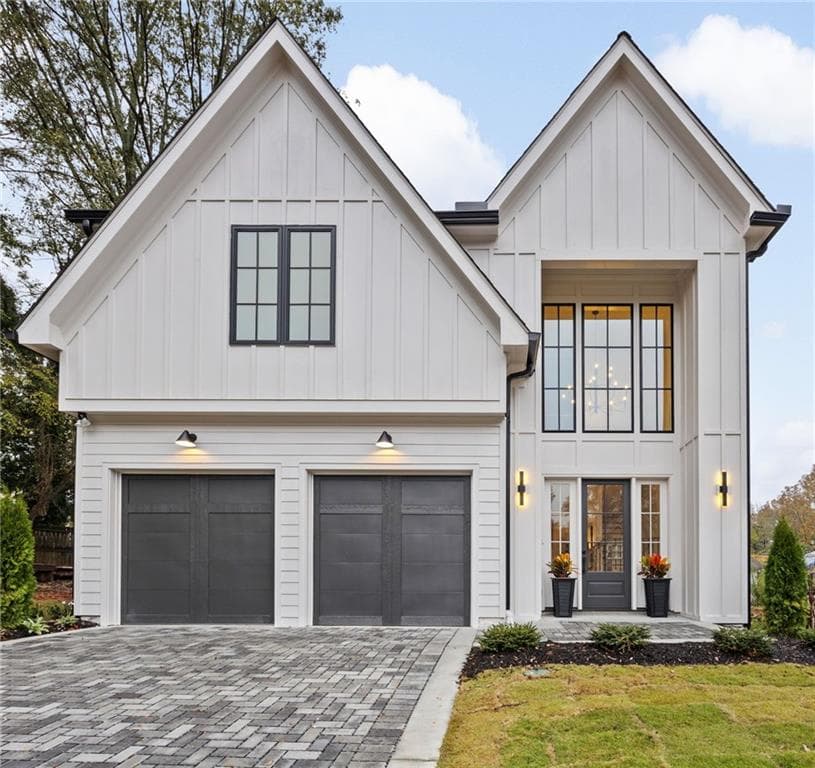 1320 Oaklawn Avenue, Brookhaven, GA 30319 — most recent listing photo
