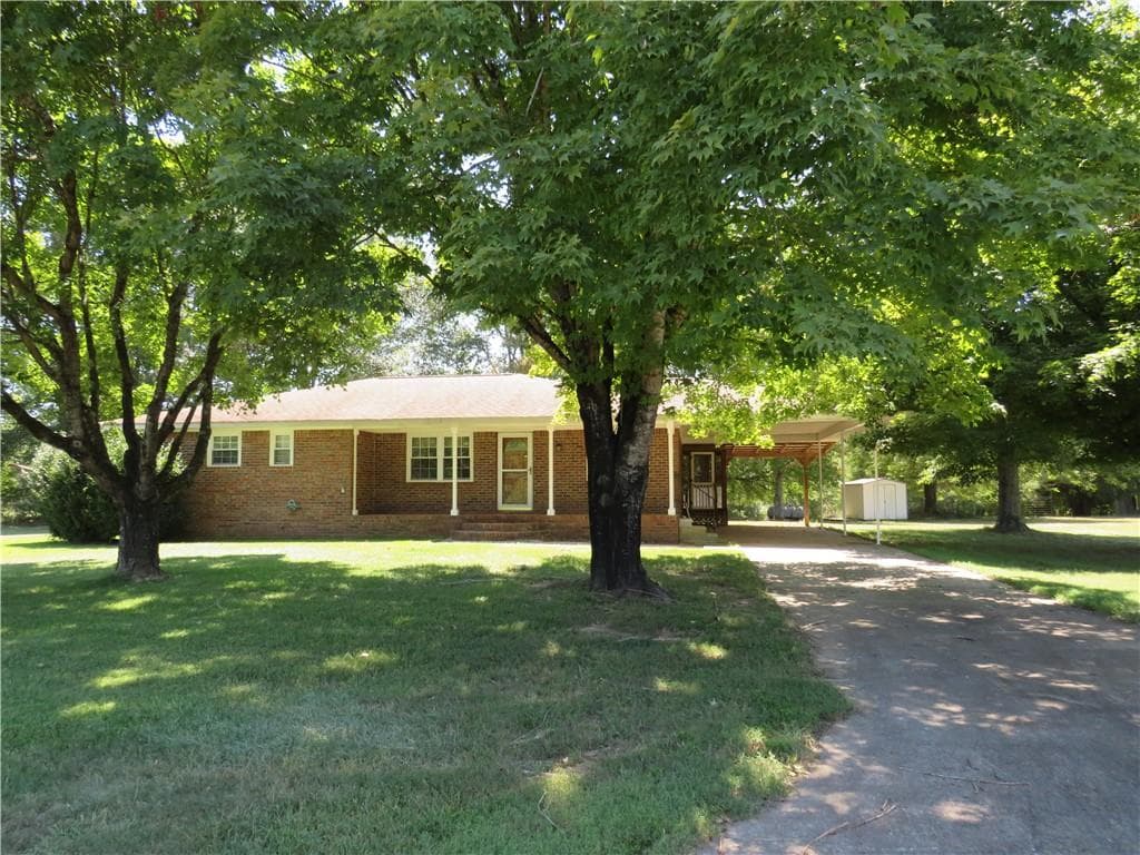 655 Friendship Road, Cedartown, GA 30125 — most recent listing photo