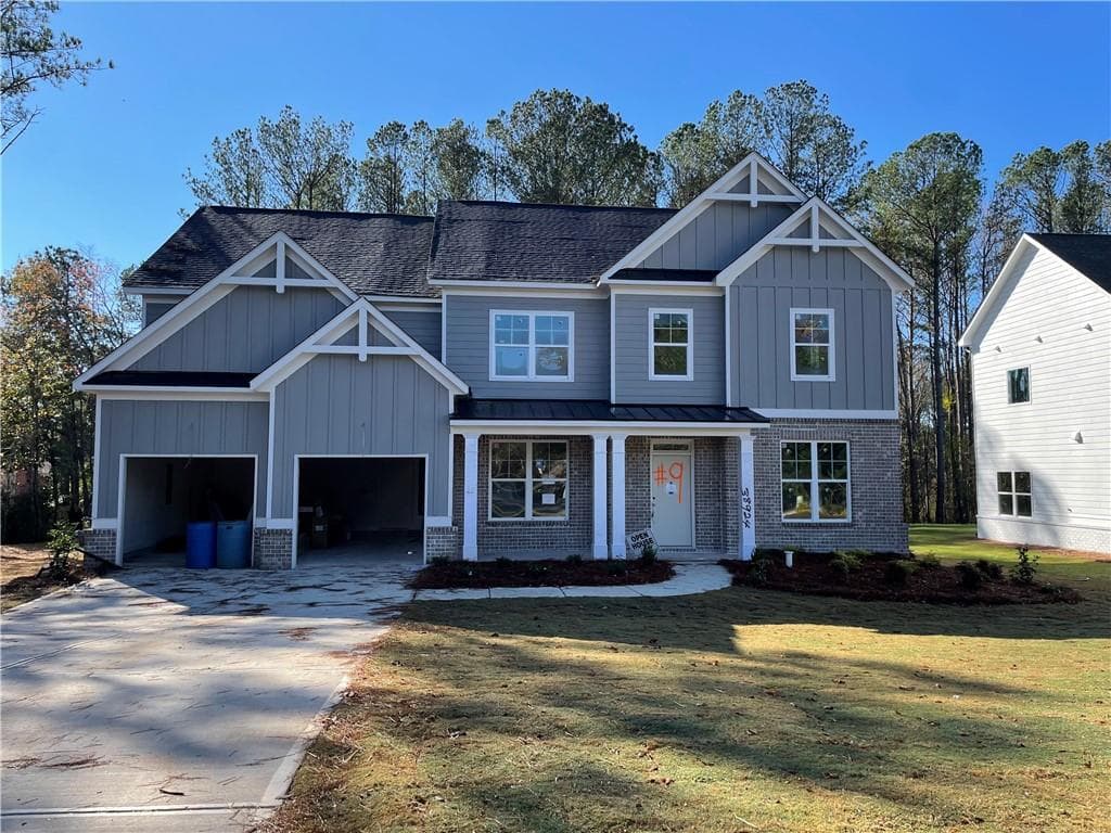 5 bedroom, 4 bathroom, 3,295 sq ft single family residence sold at 2032 Eula Drive, Marietta, GA 30066