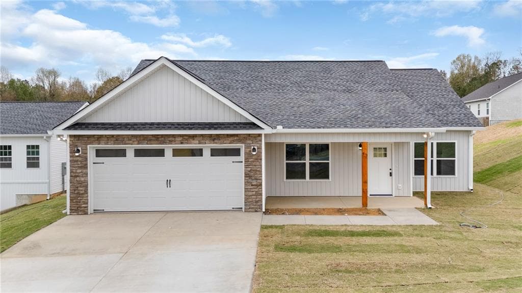 128 Westview Drive, Calhoun, GA 30701 — most recent listing photo