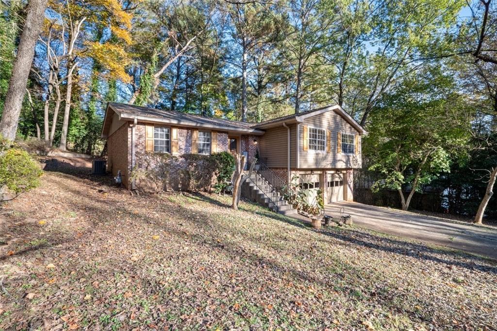 630 SIMONE Way, Stone Mountain, GA 30087 — most recent listing photo