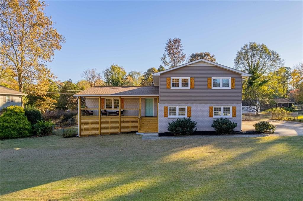 4 bedroom, 3 bathroom, 2,150 sq ft single family residence sold at 2878 London Court, Marietta, GA 30062