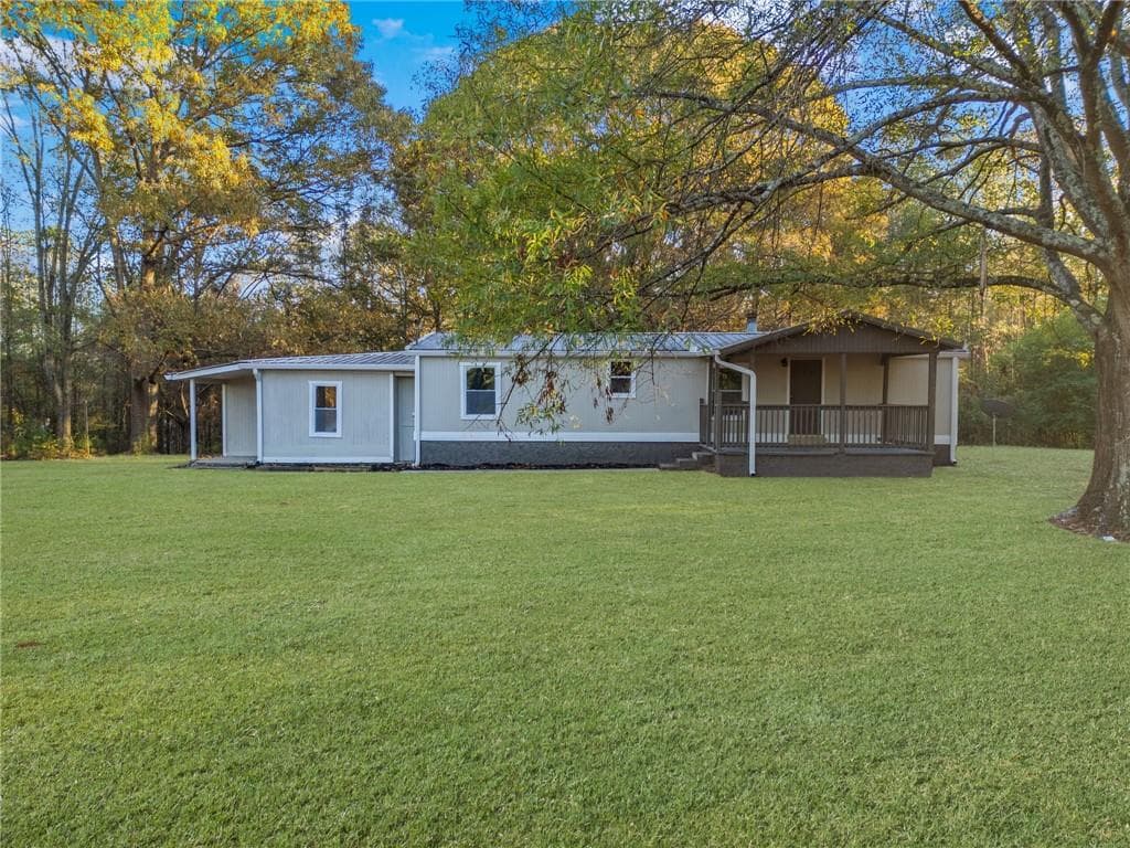 4 bedroom, 3 bathroom, 1,418 sq ft single family residence sold at 102 Senator Road, Douglasville, GA 30134
