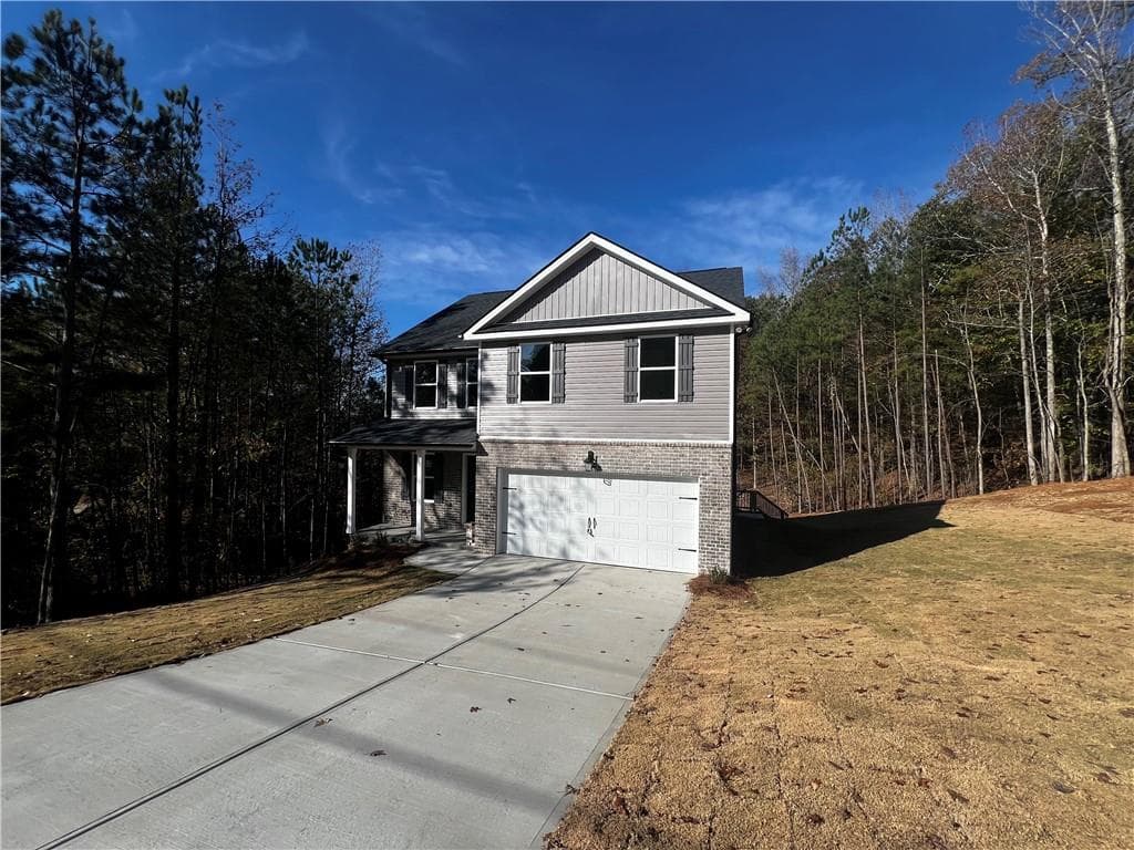 3 bedroom, 3 bathroom, 1,906 sq ft single family residence sold at 398 Paces Lakes Ridge, Dallas, GA 30157