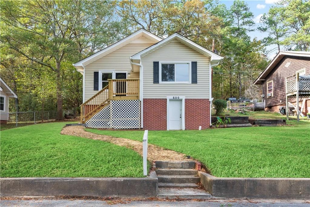 600 3rd Shannon Street, Calhoun, GA 30701 — most recent listing photo