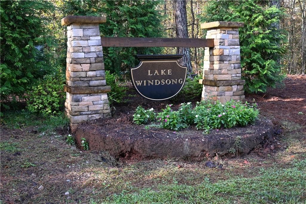 single family residence sold at 115 Kenmare Row, Tyrone, GA 30290
