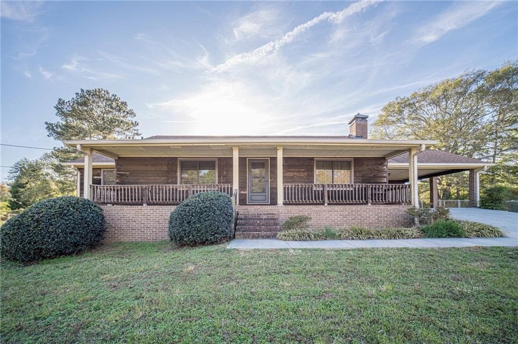 3 bedroom, 2 bathroom single family residence sold at 2645 Cindy Lane, Snellville, GA 30078