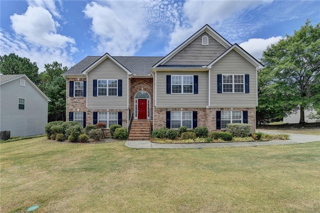 4390 Mulberry Ridge Lane, Hoschton, GA 30548 — most recent listing photo
