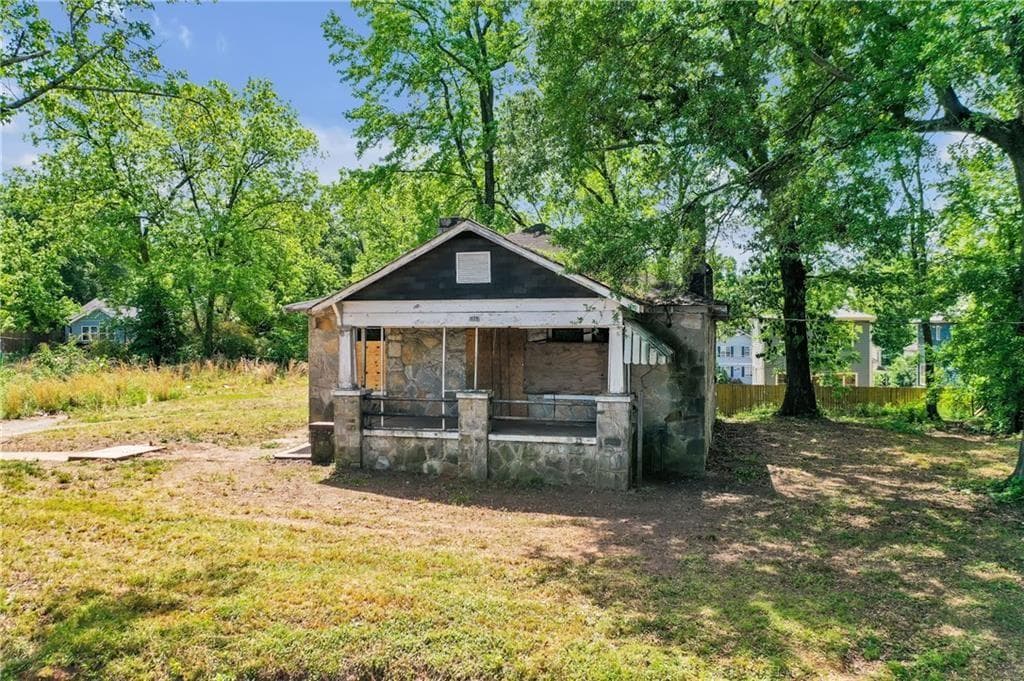 3 bedroom, 1 bathroom other for sale at 1162 Joseph E Boone Boulevard, Atlanta, GA 30314 — photo 10