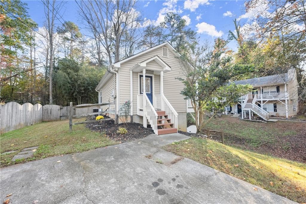 2 bedroom, 2 bathroom, 1,064 sq ft single family residence sold at 5795 Quail Trail, Gainesville, GA 30506
