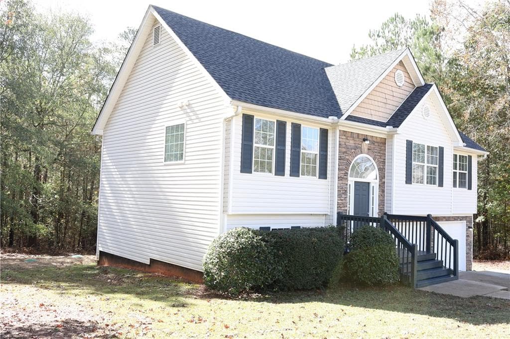 4 bedroom, 3 bathroom single family residence sold at 50 Oak Meadows Place, Covington, GA 30016