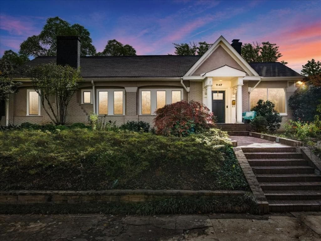 3 bedroom, 3 bathroom, 2,247 sq ft single family residence sold at 1147 Saint Augustine Place, Atlanta, GA 30306