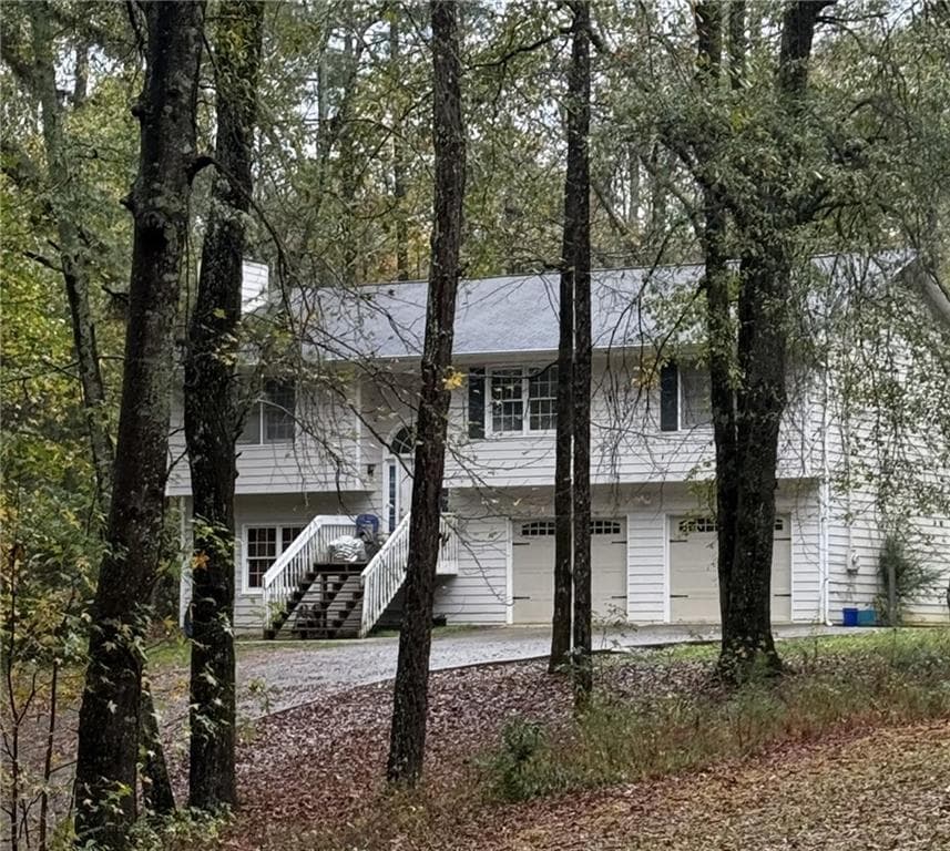 3 bedroom, 2 bathroom single family residence sold at 83 Laurel Lane, Carrollton, GA 30116