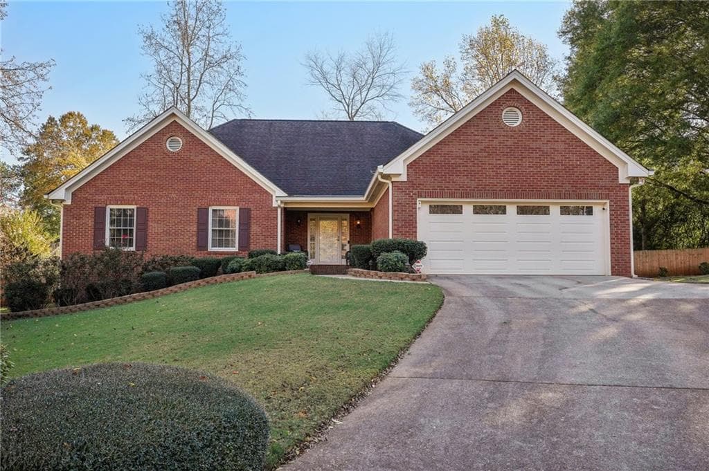 3 bedroom, 2 bathroom, 1,976 sq ft single family residence sold at 374 Bayshore Court, Suwanee, GA 30024