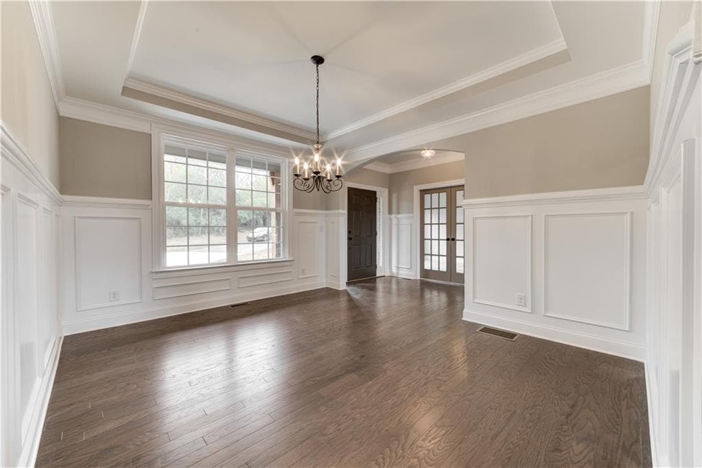 4 bedroom, 3 bathroom, 2,829 sq ft single family residence under contract at 6145 Grindle Road, Cumming, GA 30041 — photo 8
