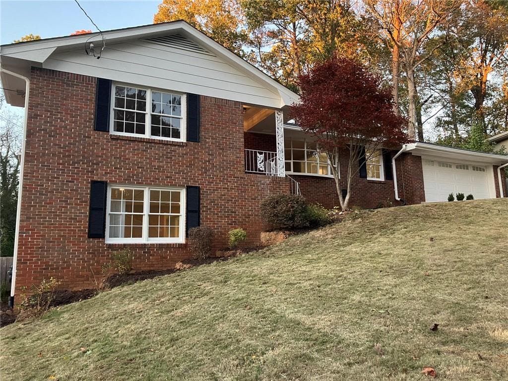 4 bedroom, 3 bathroom single family residence sold at 2852 Caraway Drive, Tucker, GA 30084