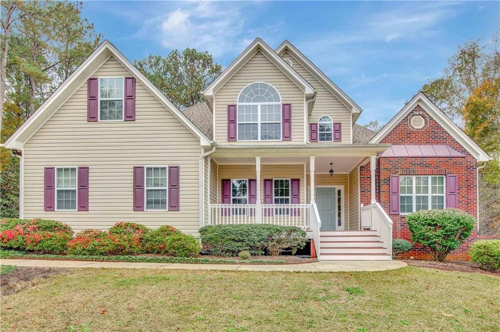 4 bedroom, 3 bathroom single family residence sold at 172 Whisper Creek Drive, Senoia, GA 30276