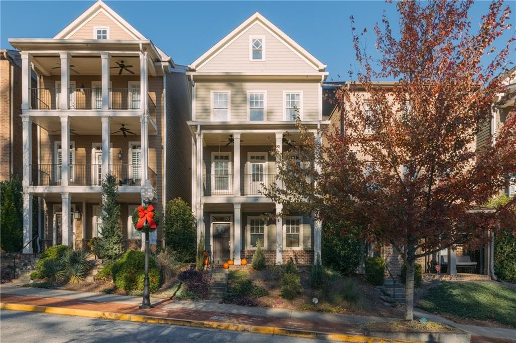 3 bedroom, 4 bathroom, 2,422 sq ft single family residence sold at 119 Holcomb Bridge Road, Norcross, GA 30071