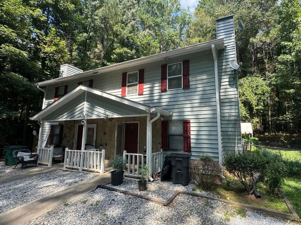 duplex sold at 337 BRADLEY WOODS Court, Lilburn, GA 30047