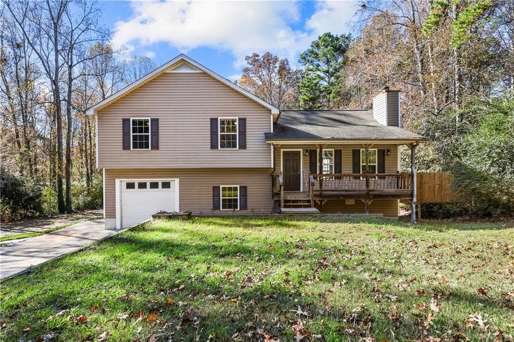 3 bedroom, 2 bathroom, 1,288 sq ft single family residence sold at 1012 Davis Mill Road, Dallas, GA 30157